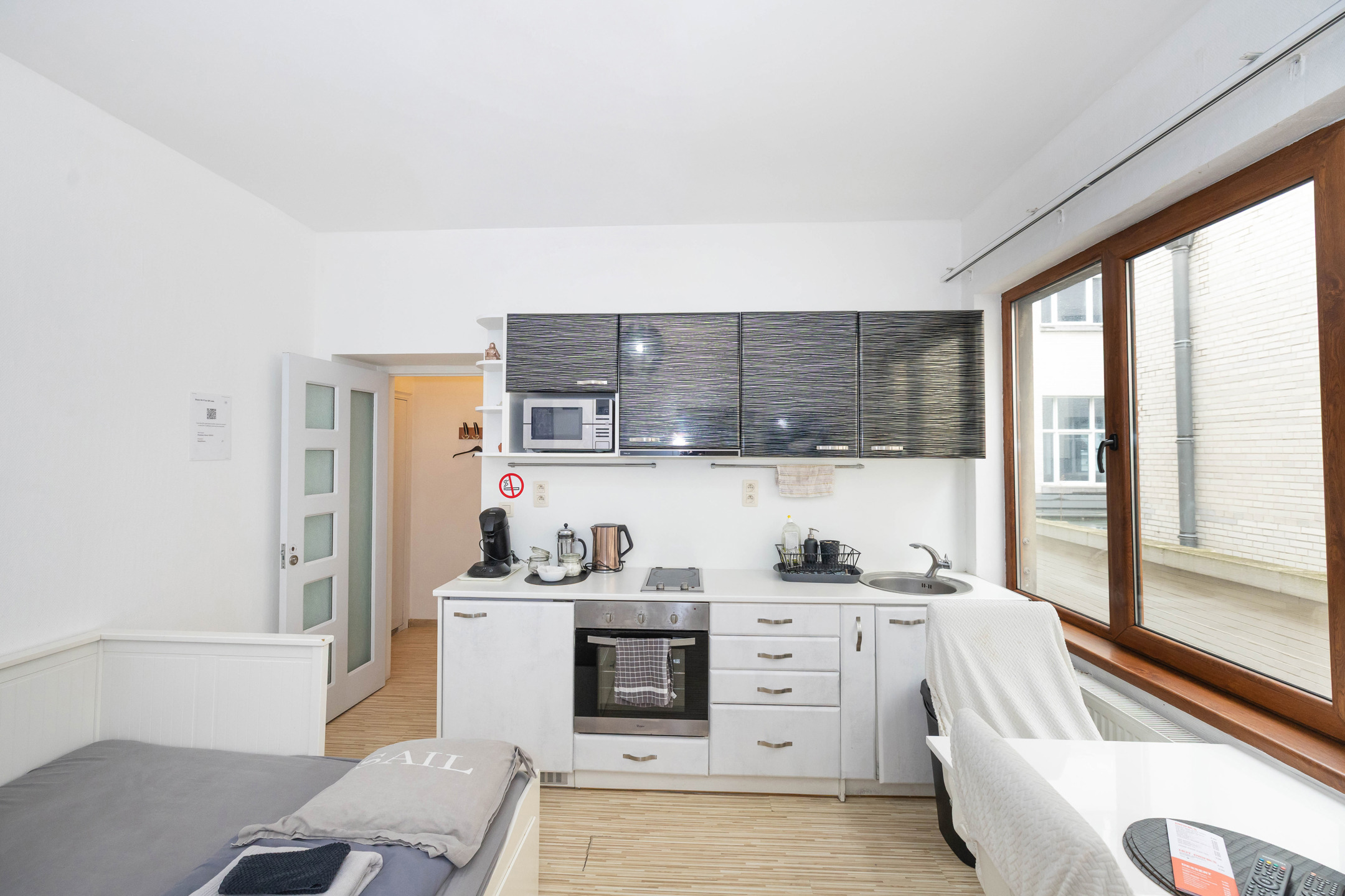 Mooie 1-slaapkamerappartement in het hart van Brussel - foto 4