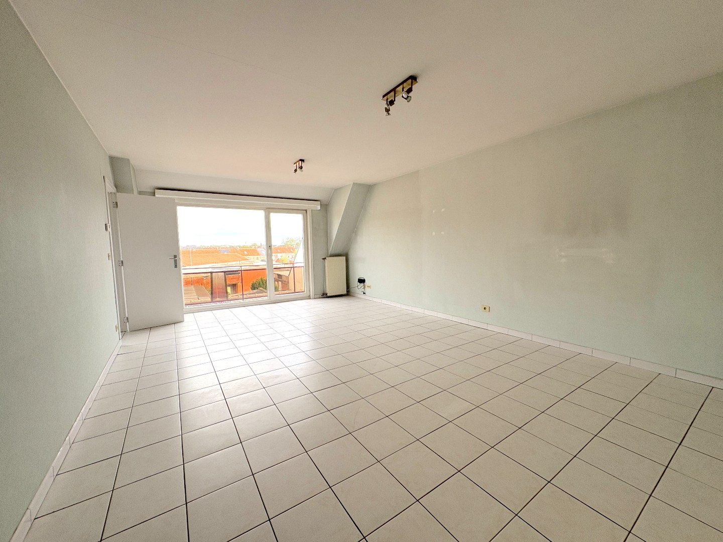 Dakappartement met 2 slaapkamers! - foto 3