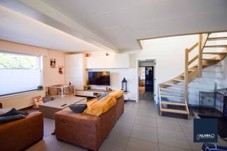 Deze veelzijdige, gerenoveerde woning, gelegen te Wespelaar (Haacht), biedt de ideale combinatie tussen comfort, ruimte en potentieel. Dankzij...