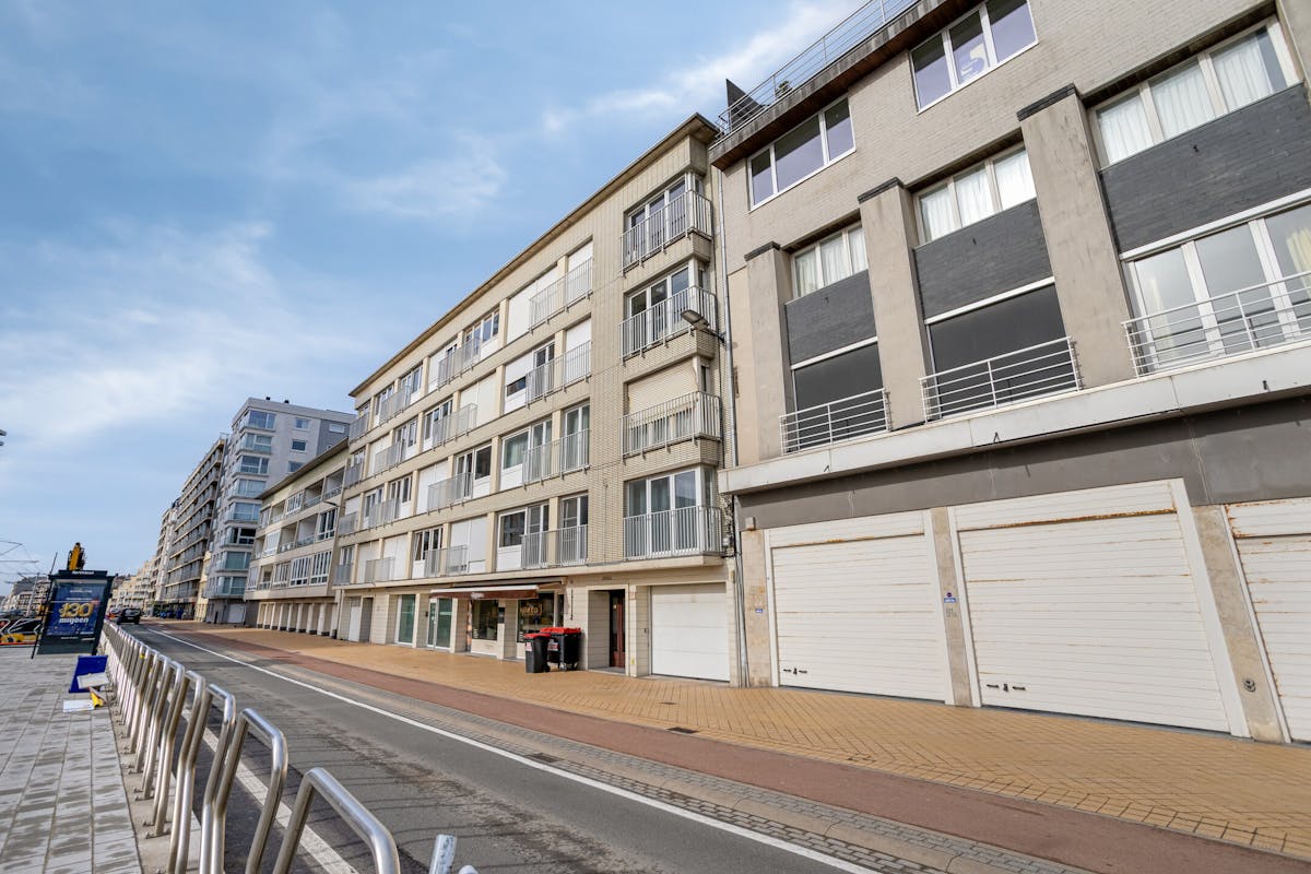 Propriété hôtelière louée dans un lieu commercial à Ostende - photo 2