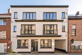 Te koop: instapklaar gelijkvloersappartement met stadstuin en garage in WevelgemOp een rustige ligging in Wevelgem, en toch centraal nabij scholen,...