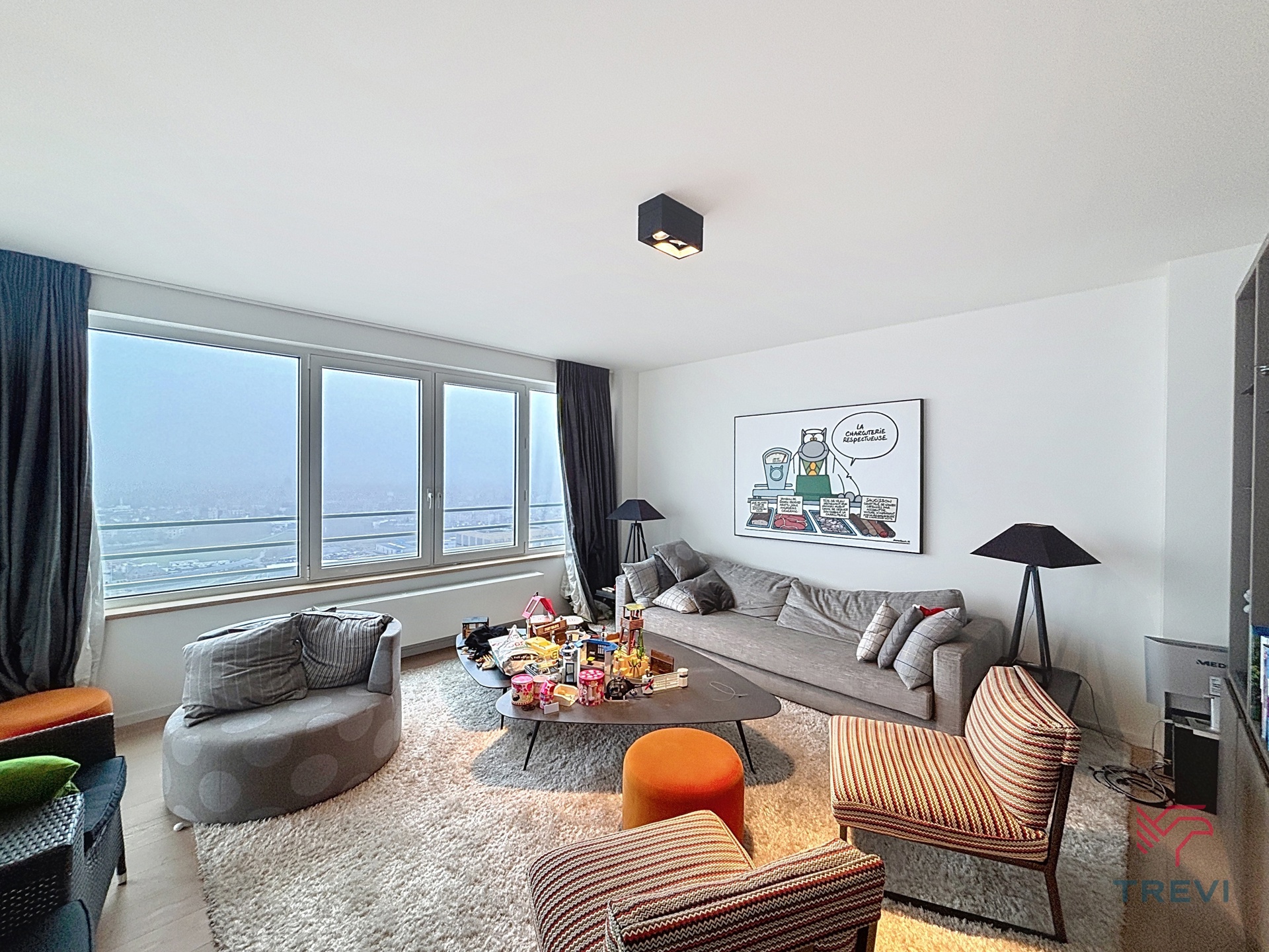 UP-SITE 27E VERDIEPING, 3 SLAAPKAMER FLAT VAN ± 219M². - foto 2