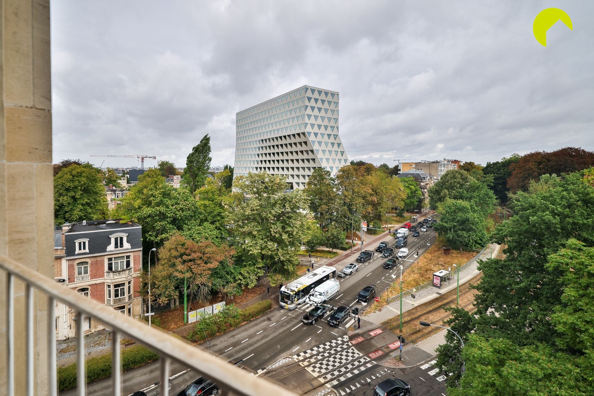 Stijlvol appartement (140m²) met allure, ruimte en potentieel op een toplocatie - foto 2