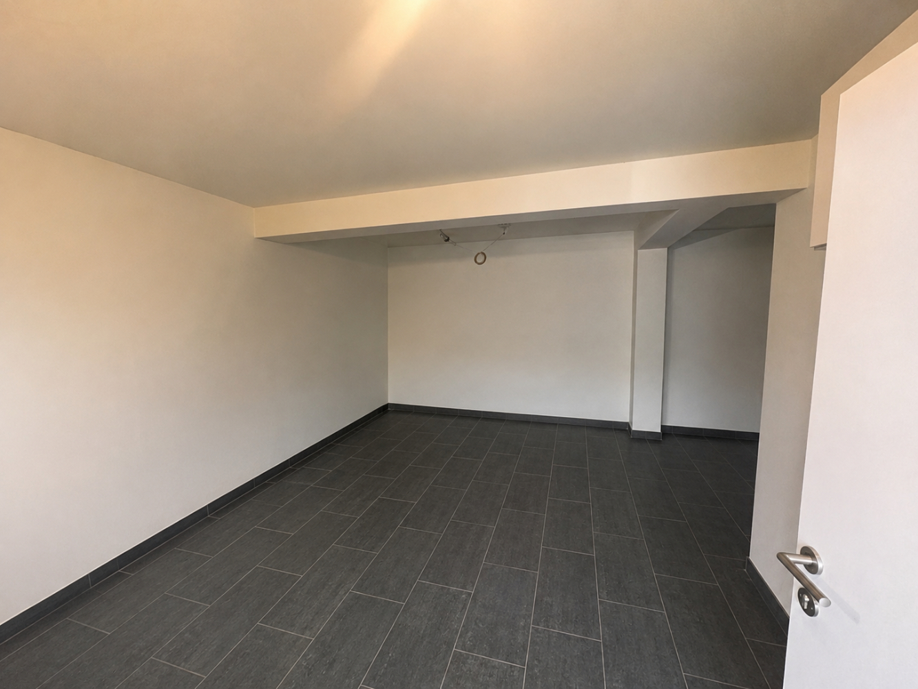 Dubbele garage op uitstekende ligging - foto 4