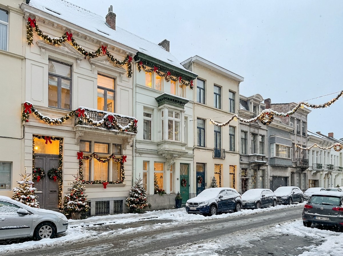 Prachtig gerenoveerd herenhuis in de gewilde Zurenborg wijk! - foto 1