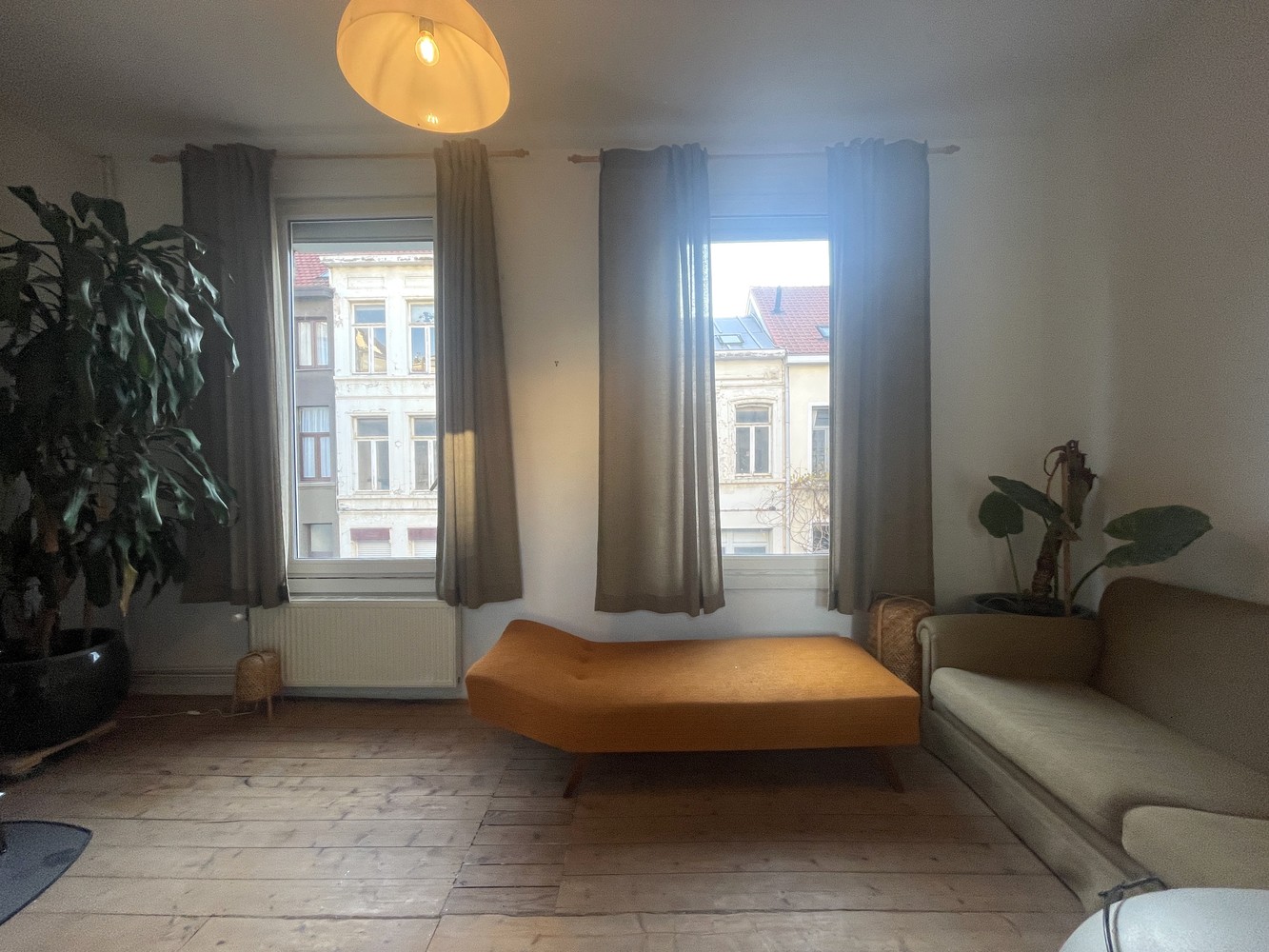 Charmante woning in gezellige woonwijk. - photo 4