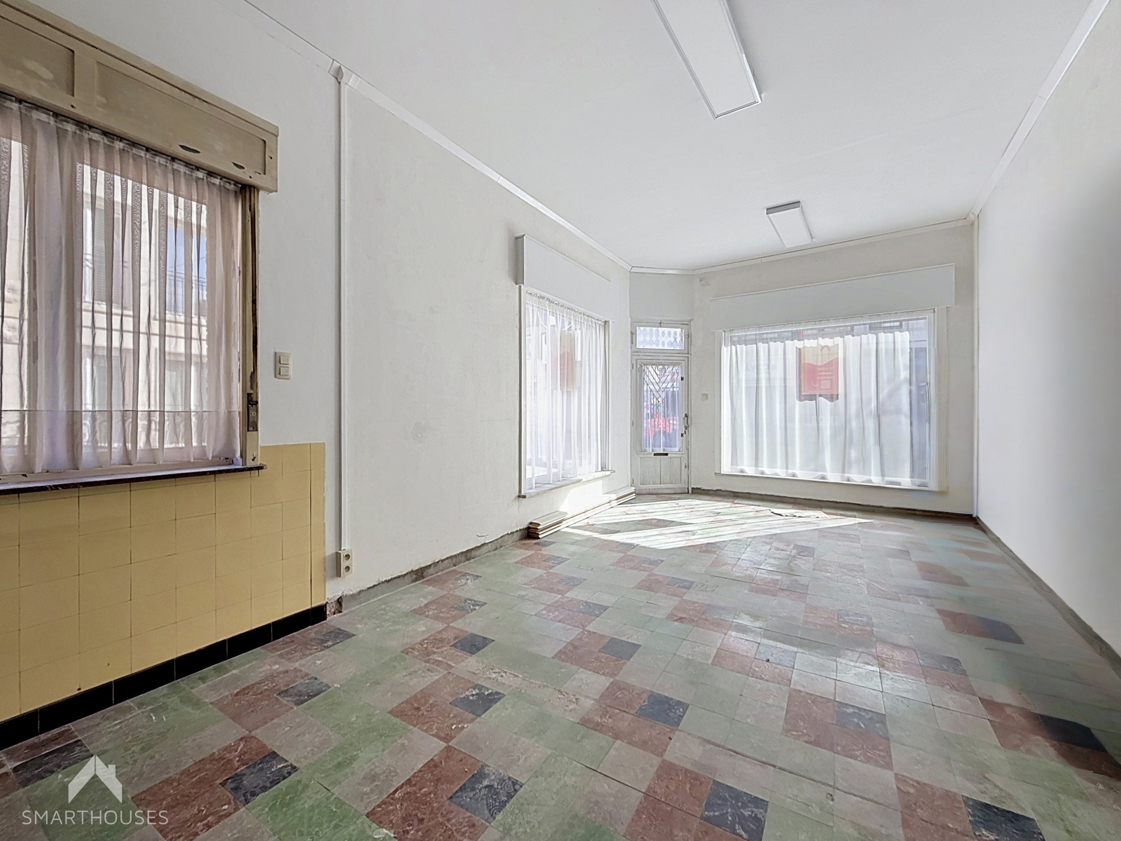 Charmante hoekwoning met garage in het hart van de stad - foto 4