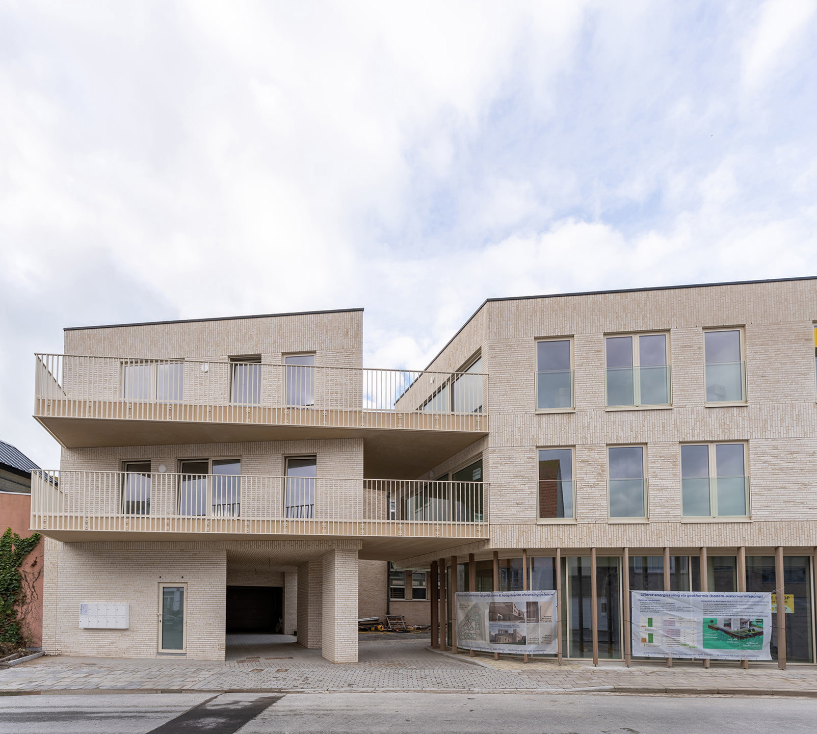 Apartment for sale in Wenduine with 2 bedrooms - photo 2