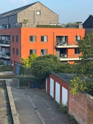 IDEALE BELEGGING!! Bovengrondse garage te koop nabij centrum van Herentals. Oppervlakte: 16,03m².  (geen elektriciteit, geen water) Voor...