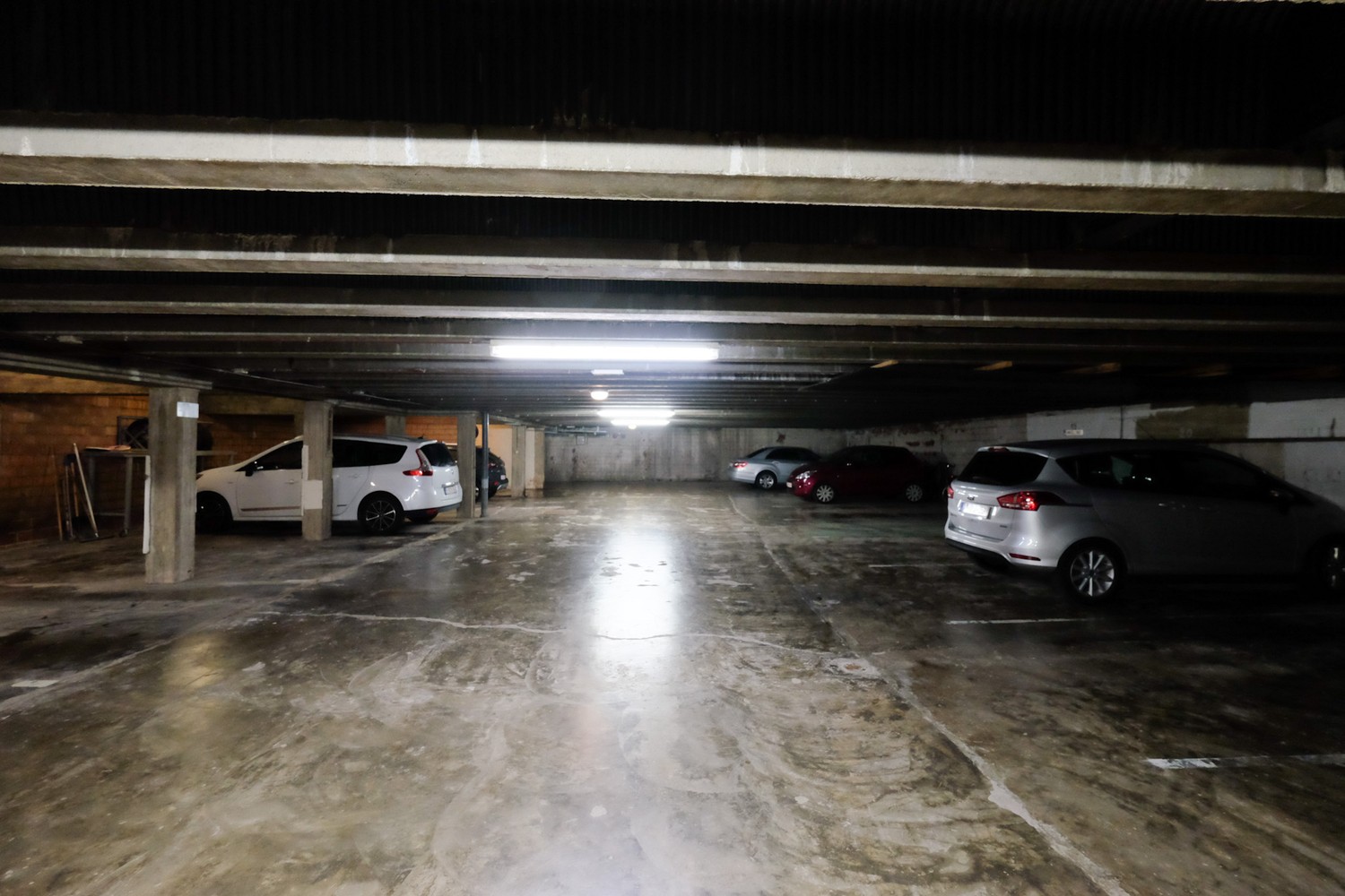 Garage for rent in Sint-Truiden - photo 2
