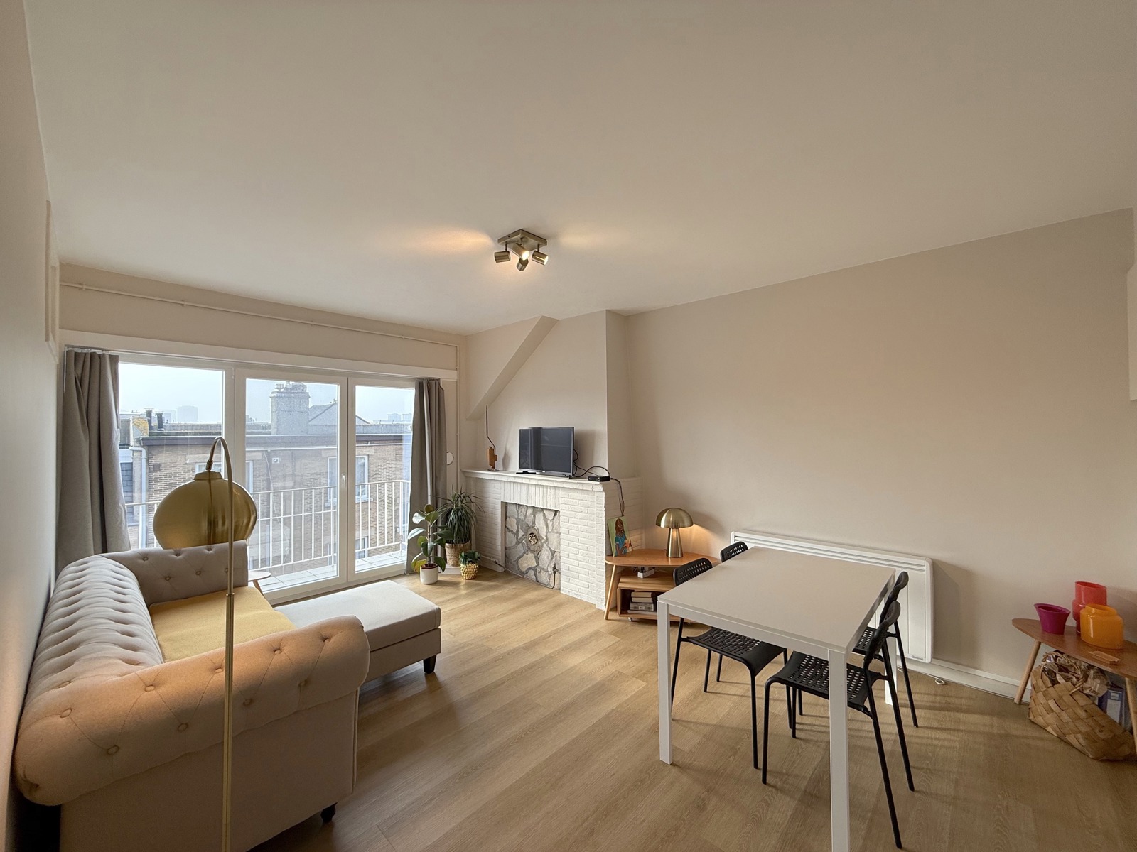 Zongericht en vernieuwd appartement met 2 slpks en terras - foto 5