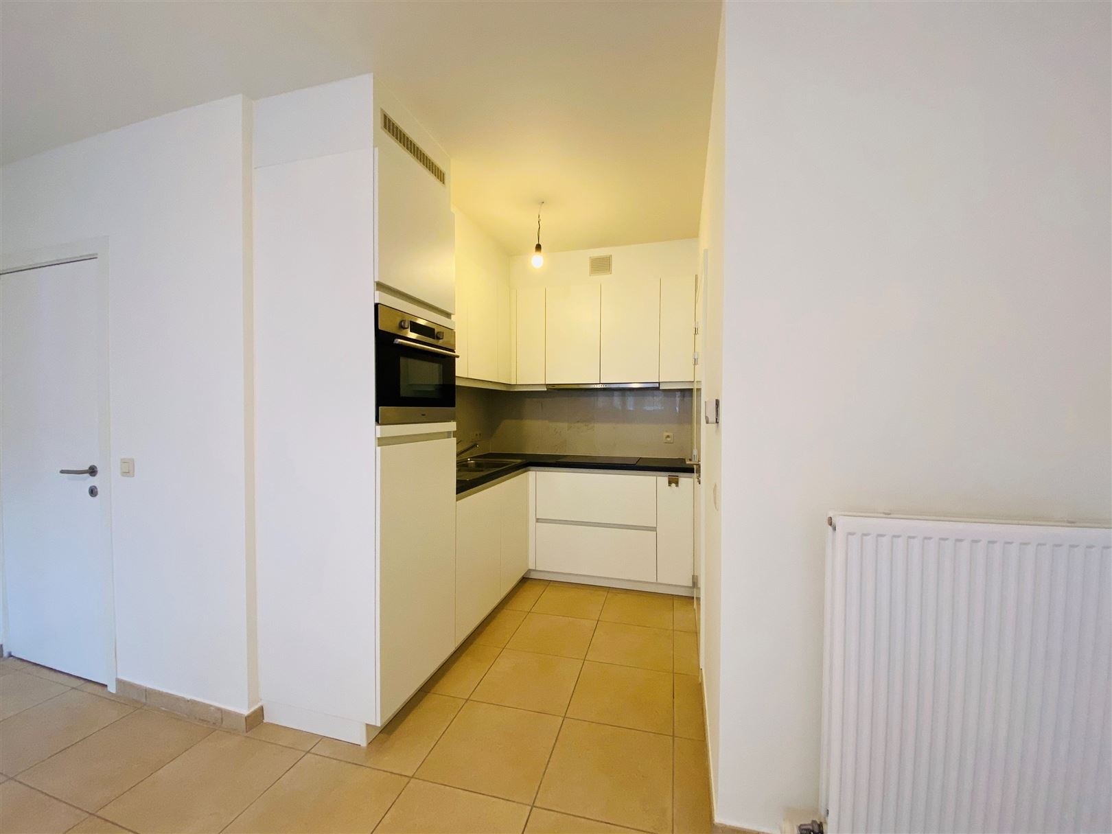 Gelijkvloersappartement in het centrum van Vrasene - foto 4