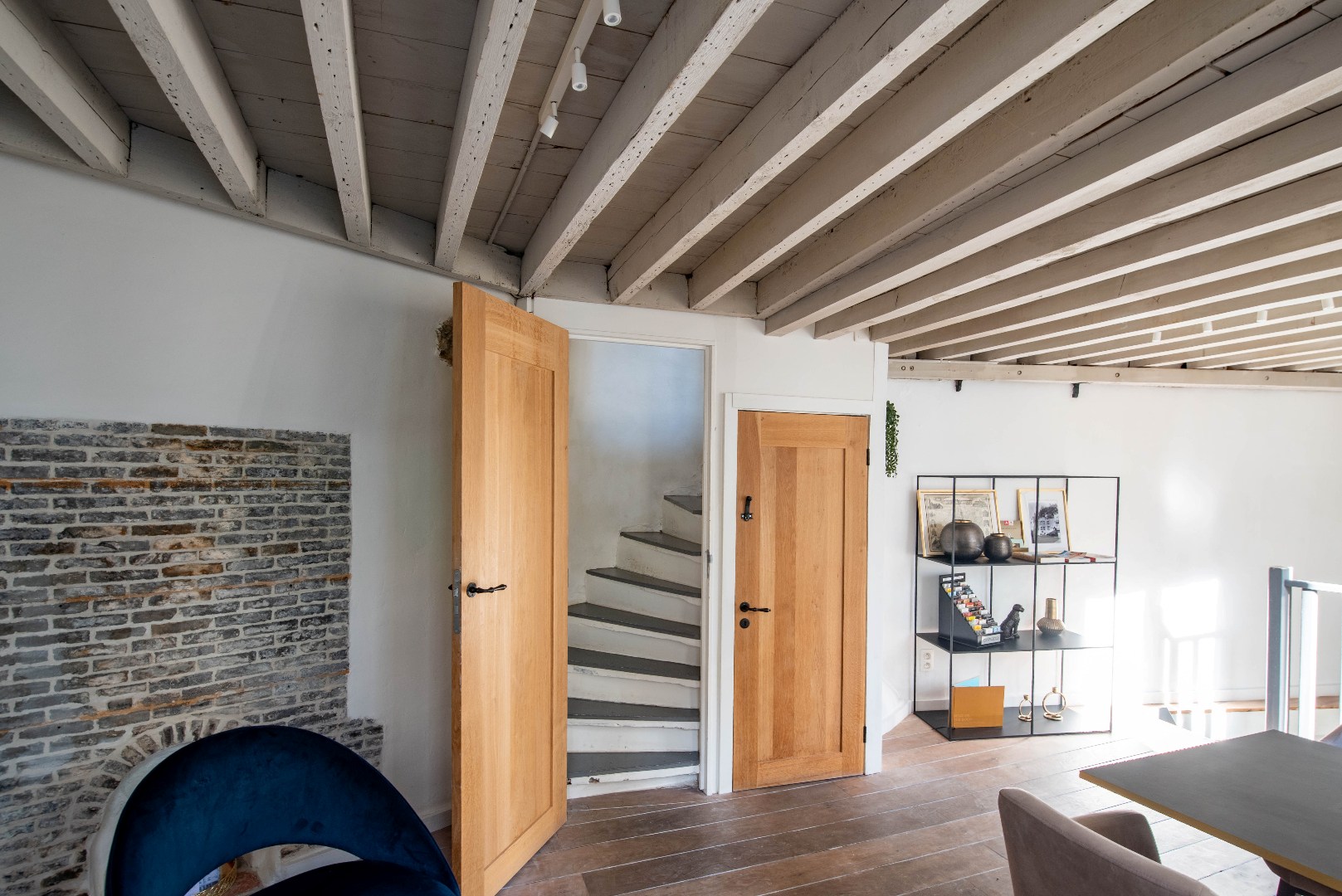 Uniek en gemeubeld huisje in het hart van de stad - foto 2