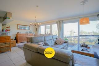 KIJKDAG zaterdag 02/05/26 van 14u tot 16u (inschrijven via residentievastgoed.be)Dit ruime lichtrijke appartement (94m²) is gelegen op de prachtige...