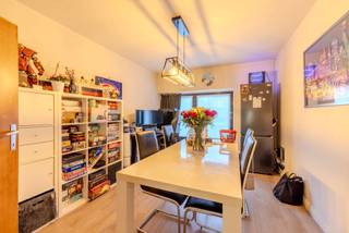 Duplex-appartement met 3 slaapkamers in hartje WestmalleIndeling:Woonkamer met aansluitende keuken, twee slaapkamers, badkamer en derder slaapkamer...