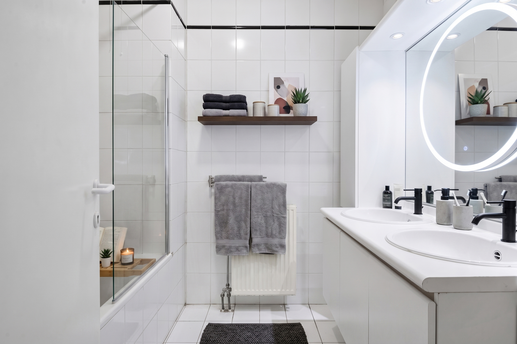Appartement in een kleinschalig gebouw, centraal gelegen in Stabroek! - foto 4
