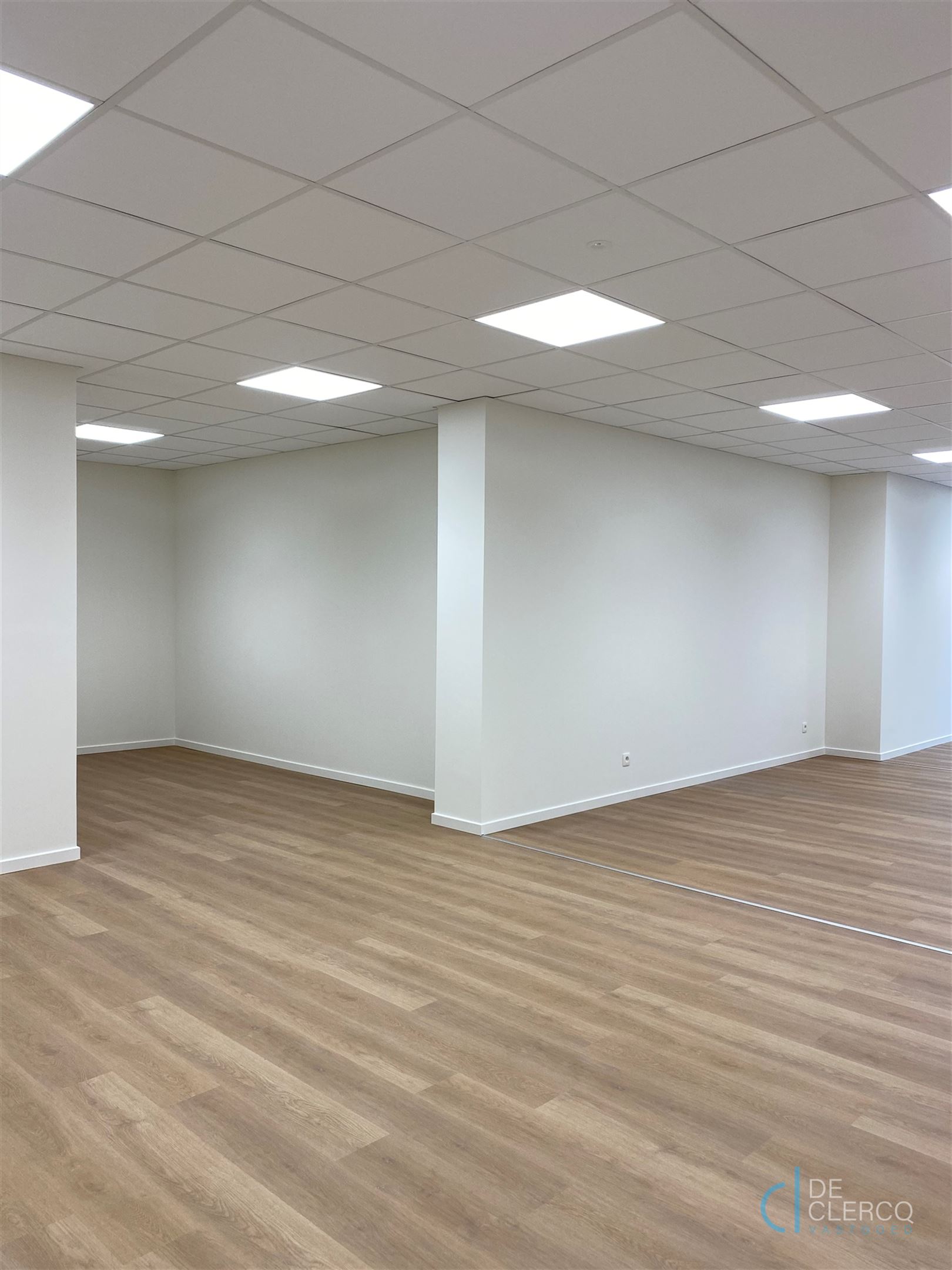 Commercial for rent in Lochristi - photo 4