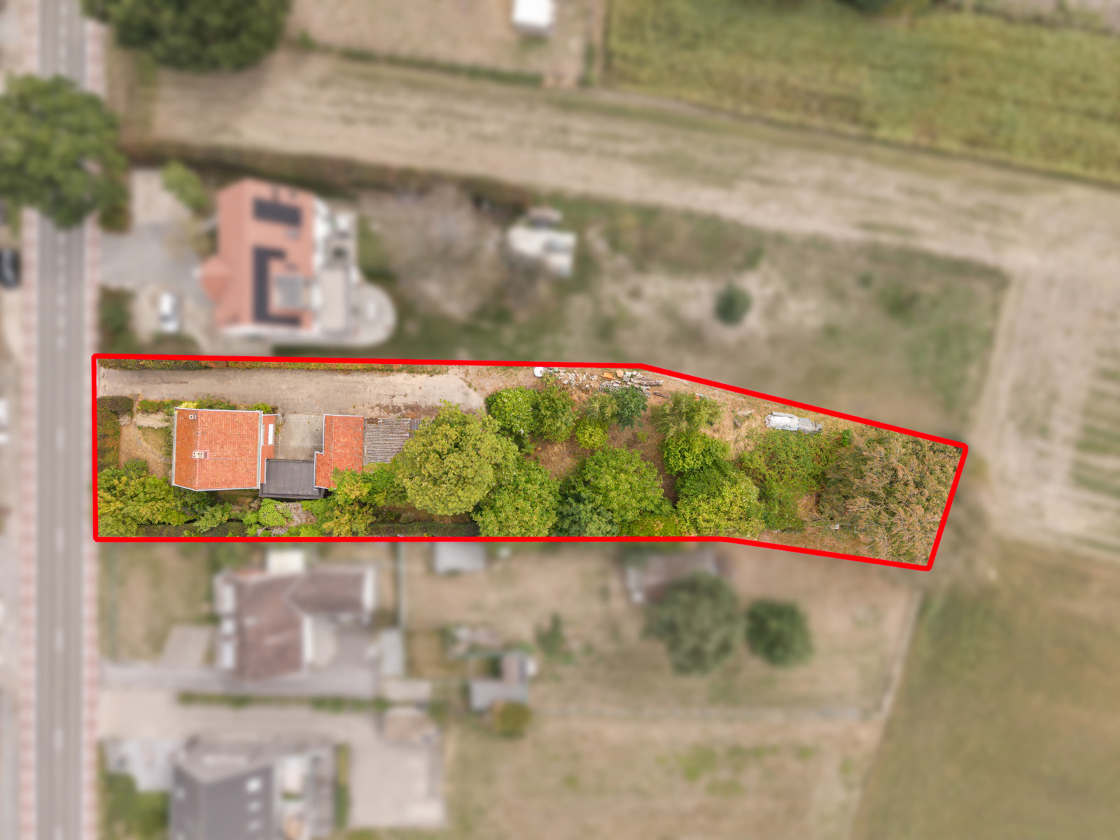 Prachtig gelegen, te renoveren woning - foto 2