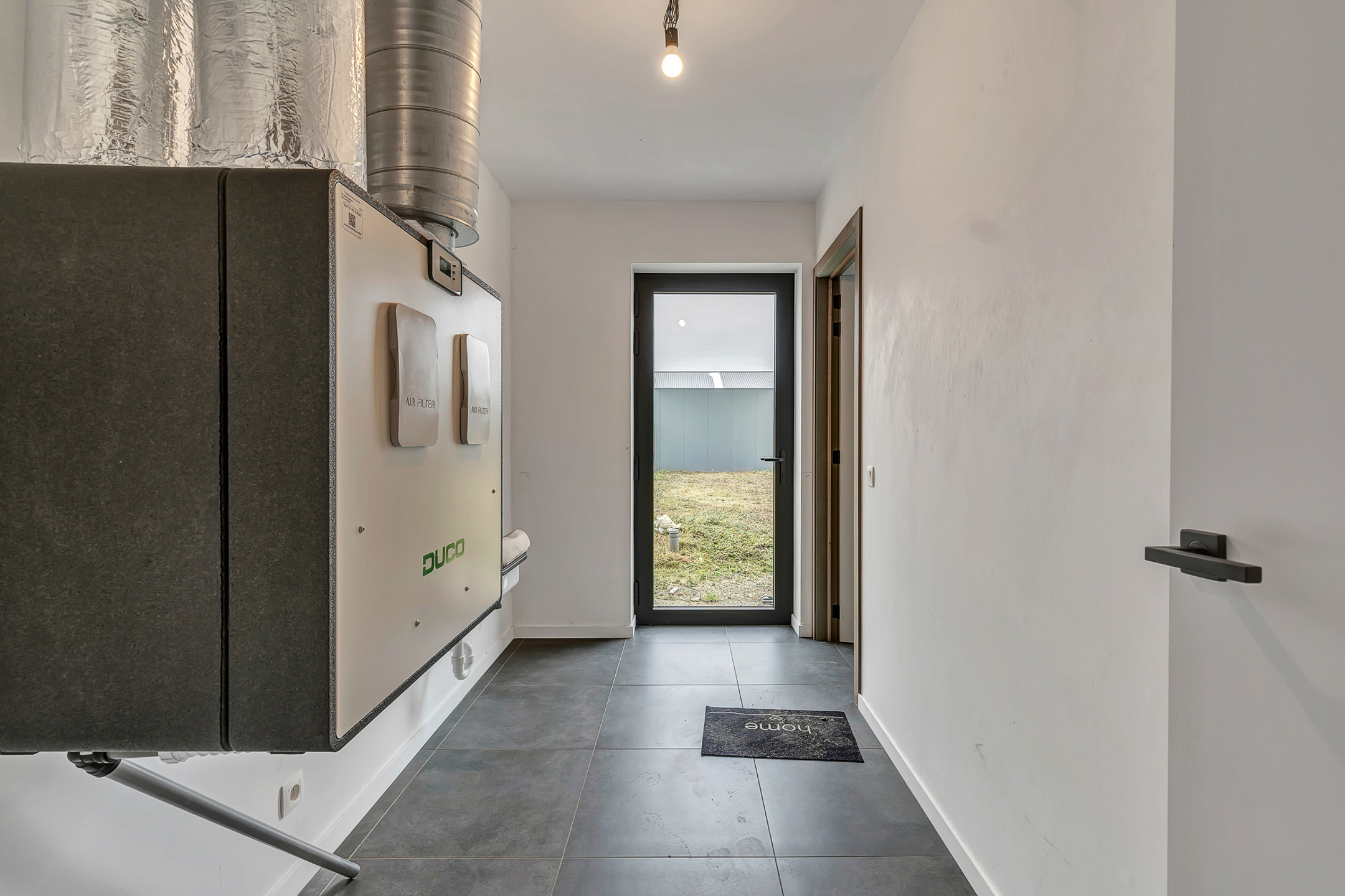 Moderne en energiezuinige koppelwoning in het centrum van Vinkt - foto 4