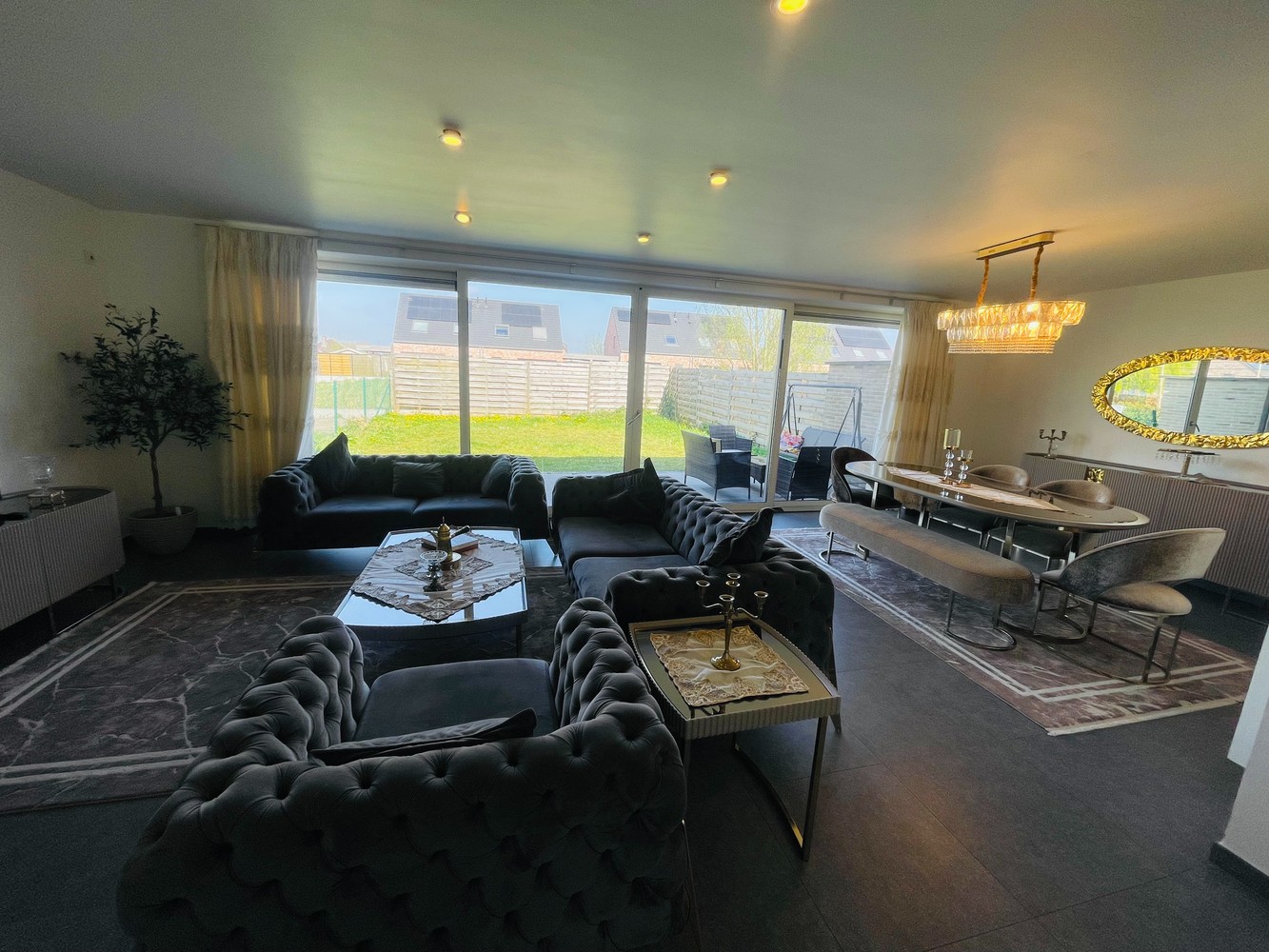 Waardamme , rustige residentiële ligging , RECENT gebouwde LICHTRIJKE ENERGIEZUINIGE woning met 4 SLAAPKAMERS, omheinde TUIN, OPRIT EN GARAGE. - foto 4