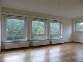 WATERMAEL-BOITSFORT – A proximité de la Forêt de Soignes, dans un quartier calme, verdoyant et résidentiel, dans une petite copropriété,...