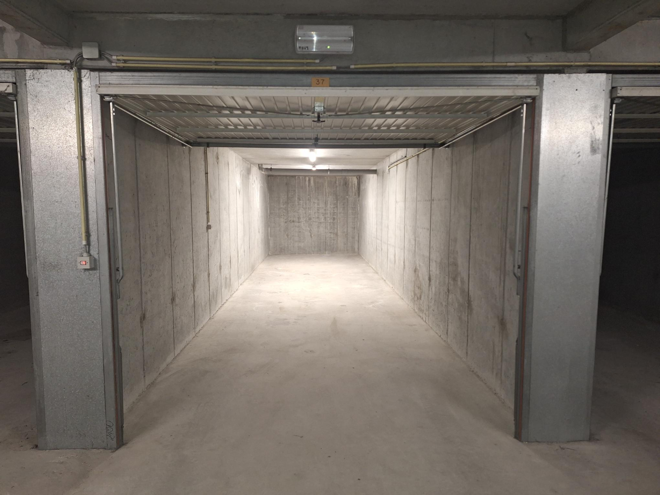 Ruime garagebox te koop op een toplocatie in Middelkerke - foto 4