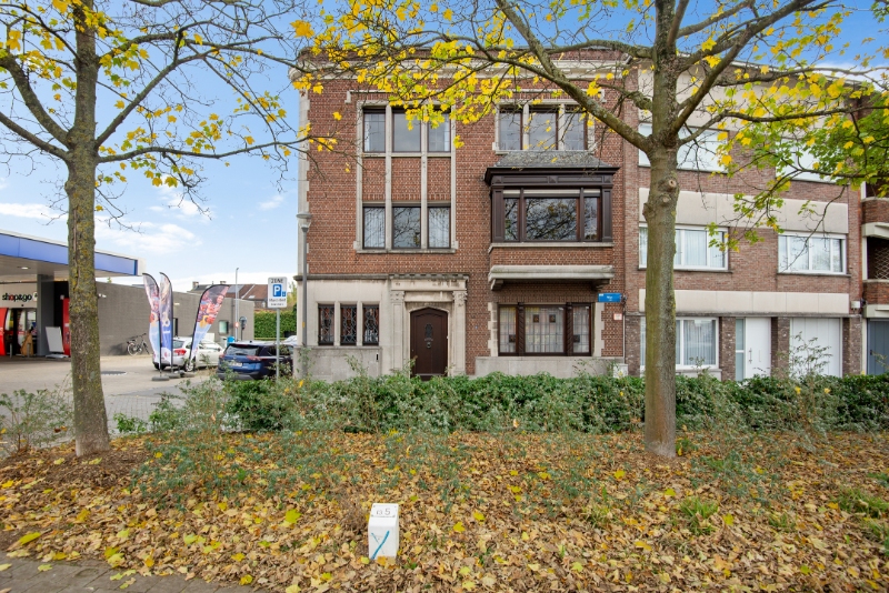 Centraal gelegen karaktervolle authentieke herenwoning met 6 SLK en Z-tuin - foto 2