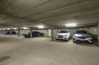 3 ondergrondse autostaanplaatsen, gelegen onder Residentie Groenhuis in Turnhout te Hoveniersstraat 5. Elektrische poort voorzien...