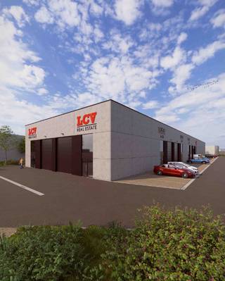 In de eerste fase van dit project worden 7 functionele magazijnen gebouwd met oppervlaktes tussen 264 m² en 484 m². In latere fases zullen er units vanaf 108 m² beschikbaar zijn. Daarnaast biedt het project ook mogelijkheden voor maatwerkgebouwen op aanvraag.<br /><br />Aangeboden Unit A2: 480 m² - 648.000 €<br /><br />Deze uitstekend gelegen KMO-units bevinden zich op slechts 400 m van de N32/N36, 650 m van de Westlaan, 2 km van het centrum en op 10 minuten van de E403, wat zorgt voor een vlotte bereikbaarheid.<br />Kenmerken van de loodsen:
<ul>
	<li>Isolerende constructie met betonnen tussenwanden en witgelakt geïsoleerd steeldeck</li>
	<li>Polybetonvloer met draagkracht van 3T/m²</li>
	<li>Automatische sectionale poorten (4 m x 5 m)</li>
	<li>Minimale vrije hoogte van 6 m</li>
	<li>Regenwaterput per unit</li>
	<li>Aluminium schrijnwerk &amp; afgewerkte ramen</li>
	<li>EPB-conforme uitrusting, inclusief ventilatie, lichtstraten en verlichting binnen &amp; buiten</li>
</ul>
Prijzen exclusief: parkeerplaatsen, basisakte &amp; opmetingskosten, aansluitingen voor water en elektriciteit en brandtechnische voorzieningen.<br /><br />Wilt u uw bedrijf vestigen of zoekt u een slimme investering in een toekomstig bedrijvenpark op een strategische locatie? Neem gerust contact met ons op!<br /><br />📩 bedrijfsvastgoed@arcade-vastgoed.be<br />📞 Thomas – 0475 32 51 89