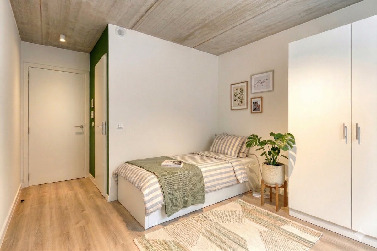 Studentenkamer te koop in centrum Kortrijk! - foto 1