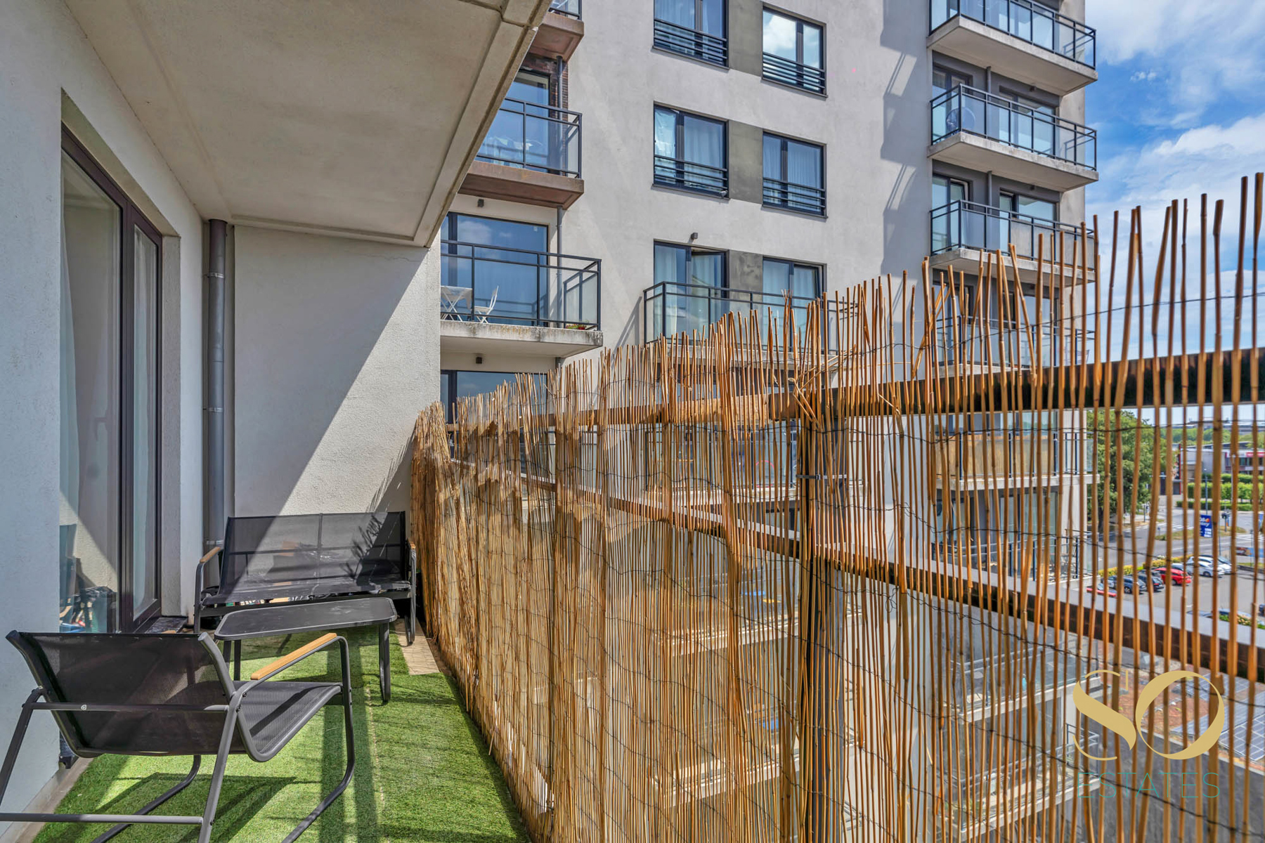 Lichtrijk en modern appartement met terras - foto 5