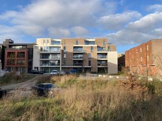 De allerlaatste assistentiewoning met 1 slaapkamer beschikbaar! De erkende assistentiewoning is gelegen op het gelijkvloers. De woning bestaat uit...