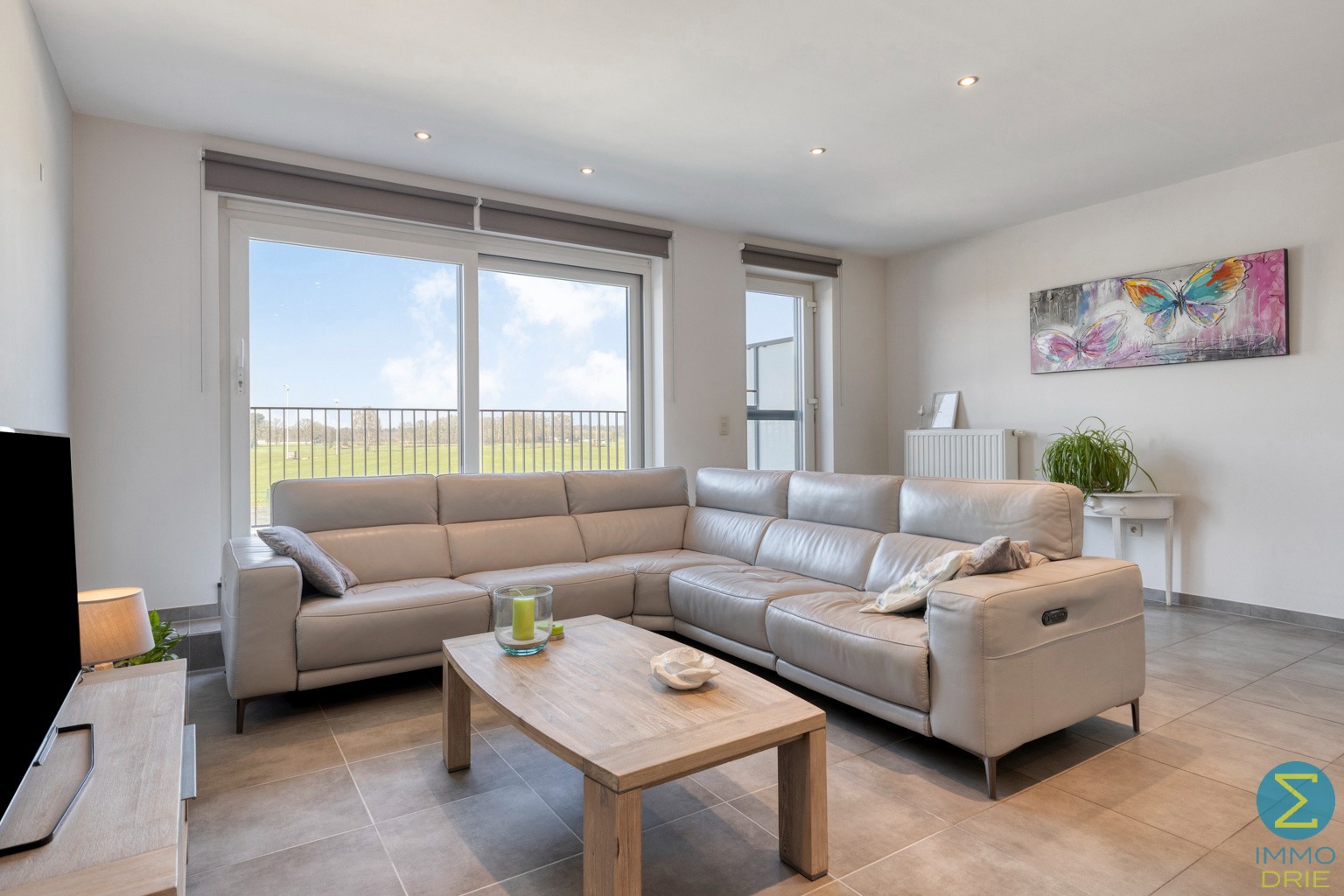 Verzorgd appartement met 2 slaapkamers en garage - foto 4