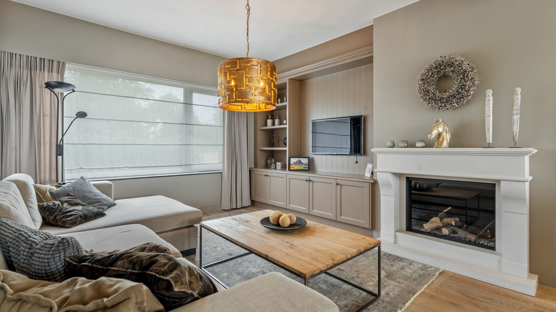 Charmante eigendom op ca. 1 hectare met 4 paardenstallen, zwembad en poolhouse - foto 4