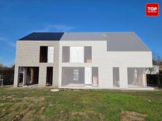 2 van de 3 LOTEN ZIJN REEDS VERKOCHT, NOG 1 HALFOPEN BEBOUWING TE KOOP.Exclusieve halfopen energiezuinige nieuwbouwwoning in afwerkingsfase. EPB AIn...