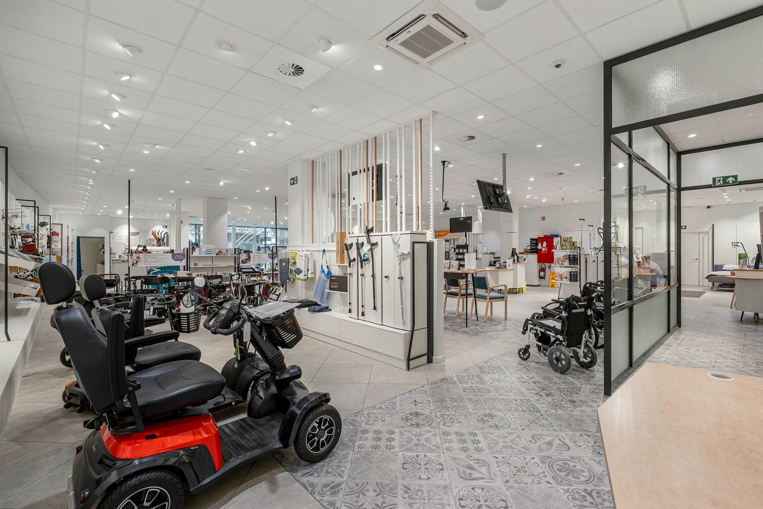 Commercial for rent in Mol - photo 5