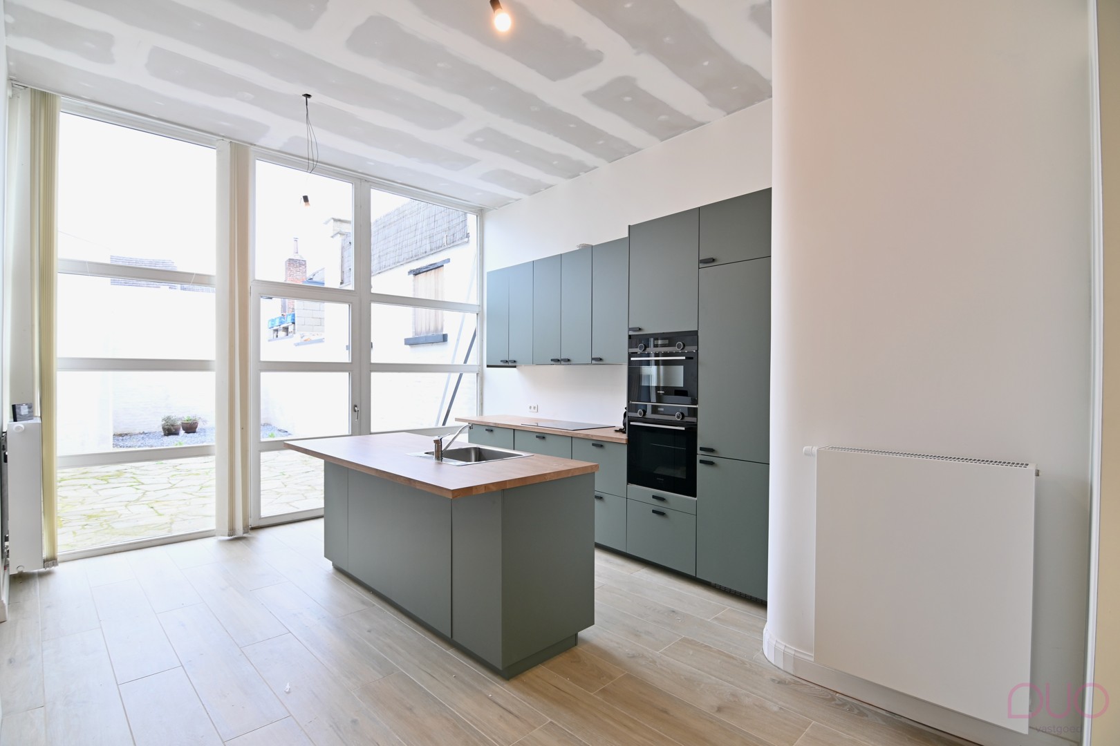 House for sale in Sint-Truiden with 6 bedrooms - photo 3