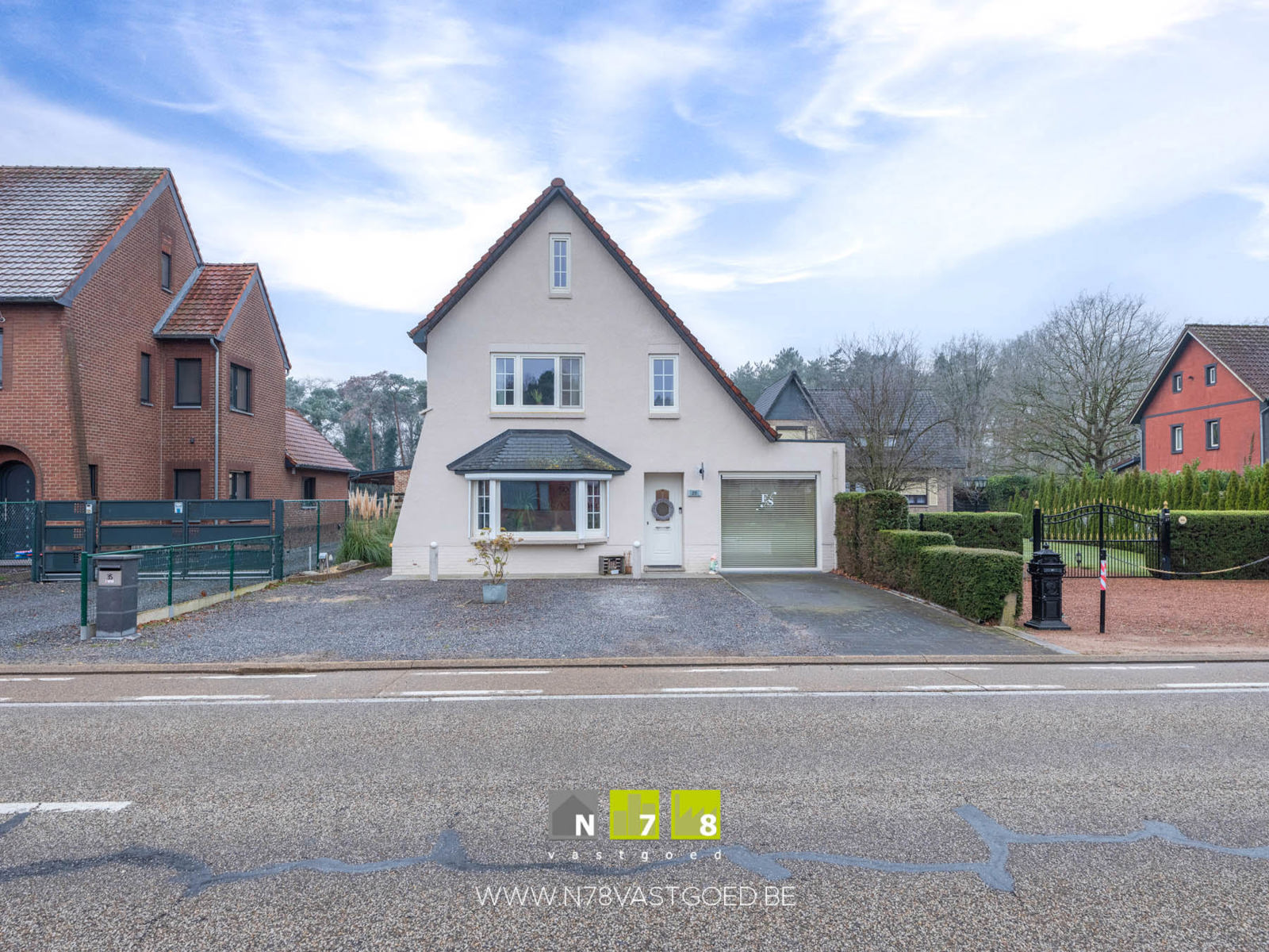 Huis te koop in Dilsen-Stokkem met 3 slaapkamers - foto 1