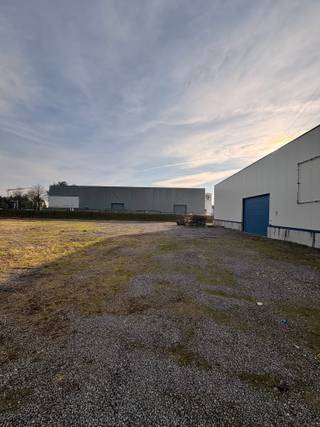 Commercial for rent in Dilsen-Stokkem