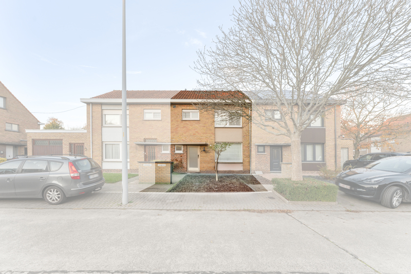 Roeselare : Charmante instapklare woning aan de stadsrand van Roeselare voorzien van 3 slpks. - foto 2