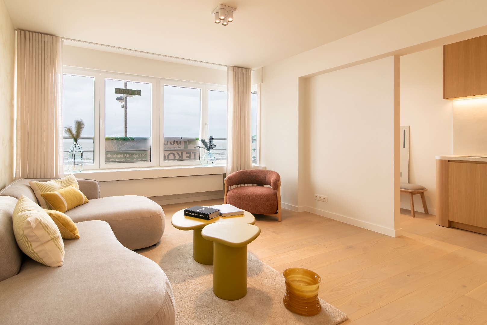 Fully renovated two bedroom apartment of 89 m² with a favorable EPC score of B. - photo 5