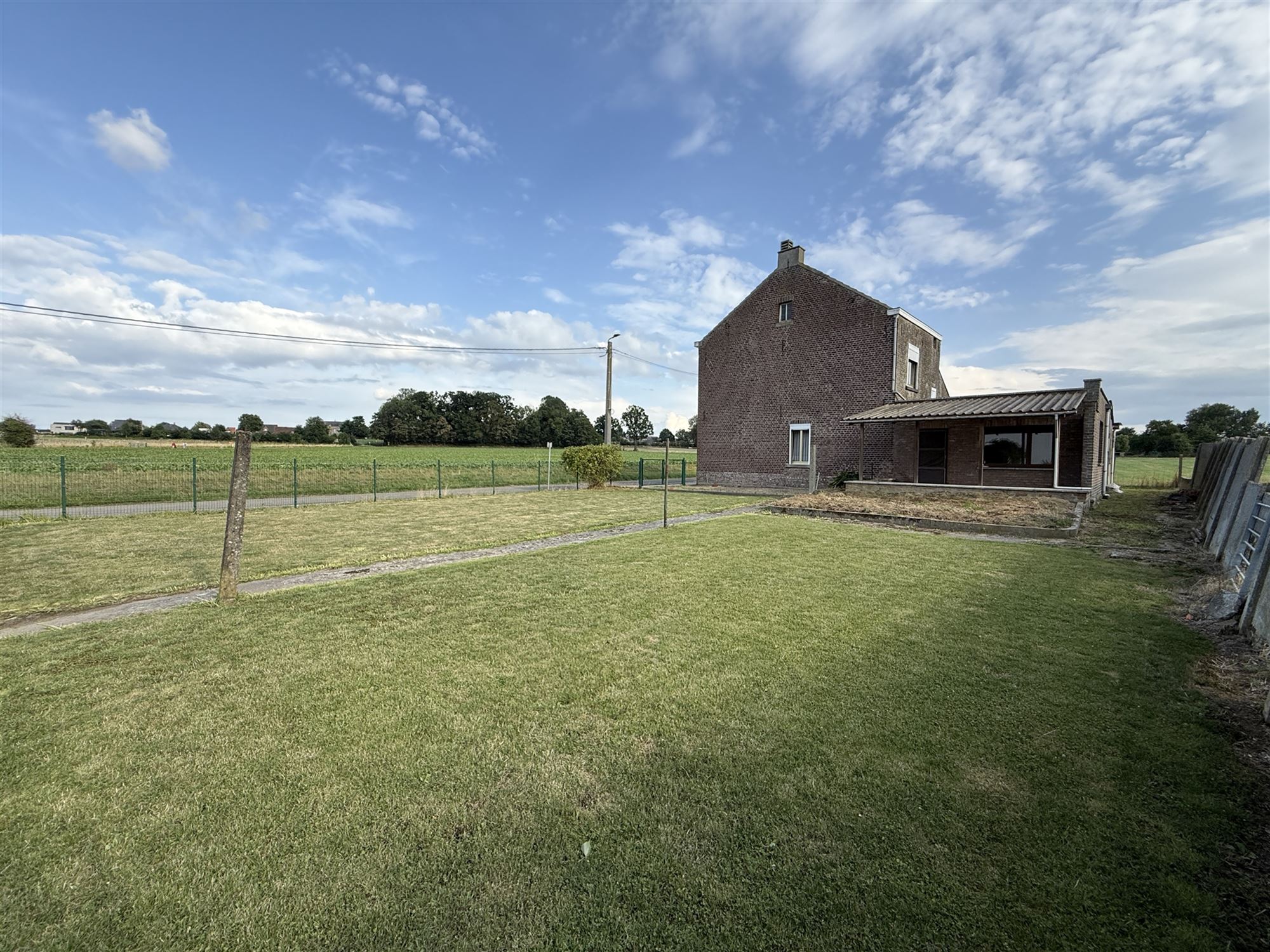 Bouwgrond met af te breken woning - 6% btw mogelijk - foto 1