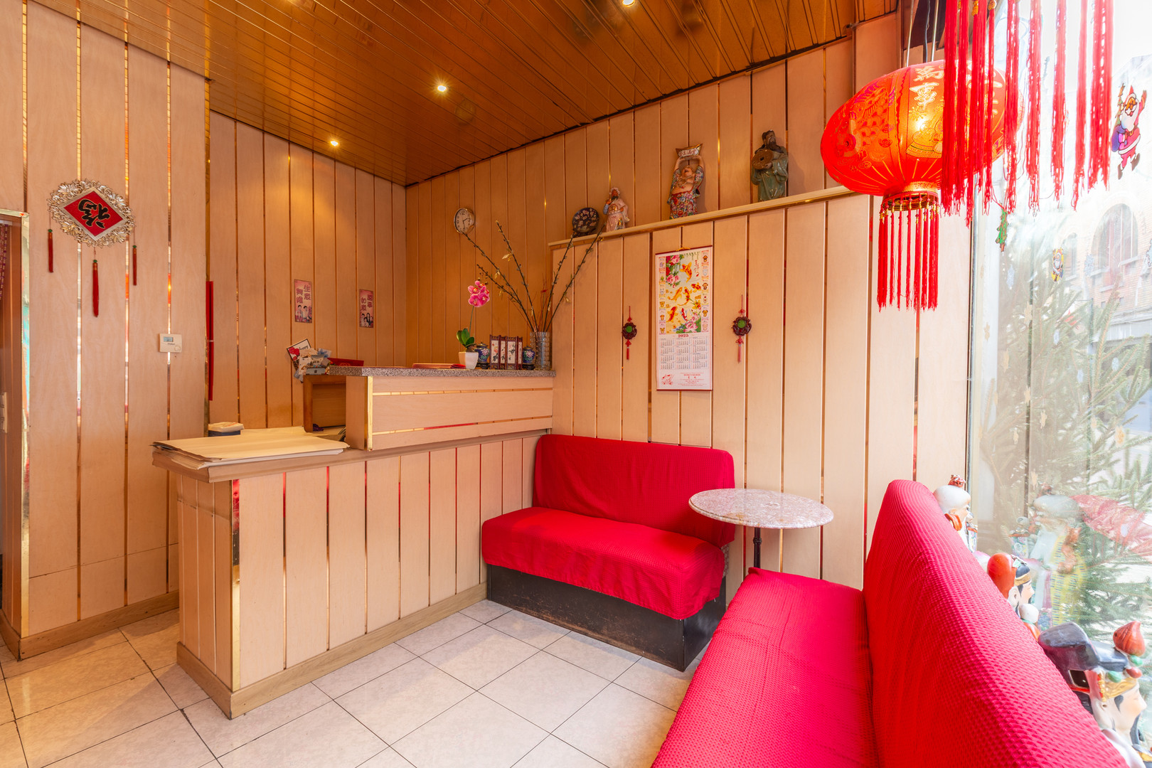 Handelspand in winkelstraat - photo 3