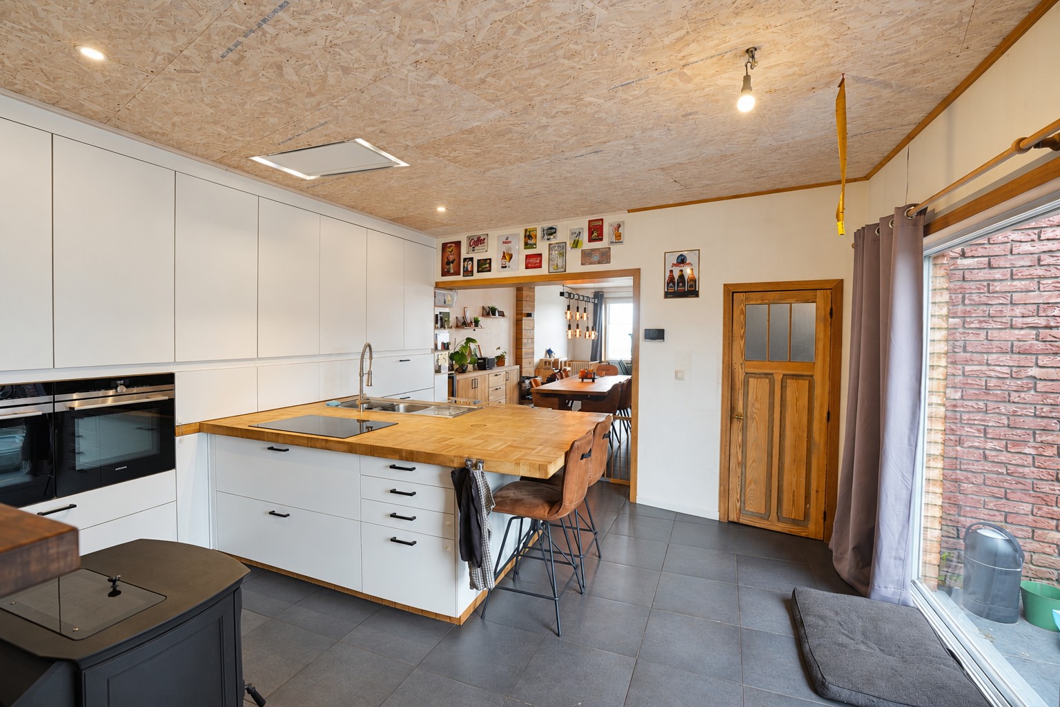 Gerenoveerde woning met ruime tuin in Doornzele/Desteldonk - foto 5