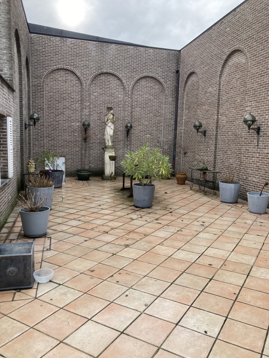 Commercial à louer à Lede - photo 3