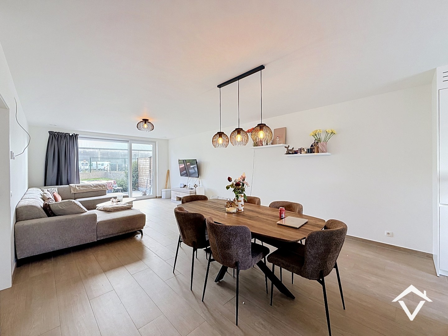 Nieuwbouwwoning met 3 slaapkamers, carport en tuin - foto 4
