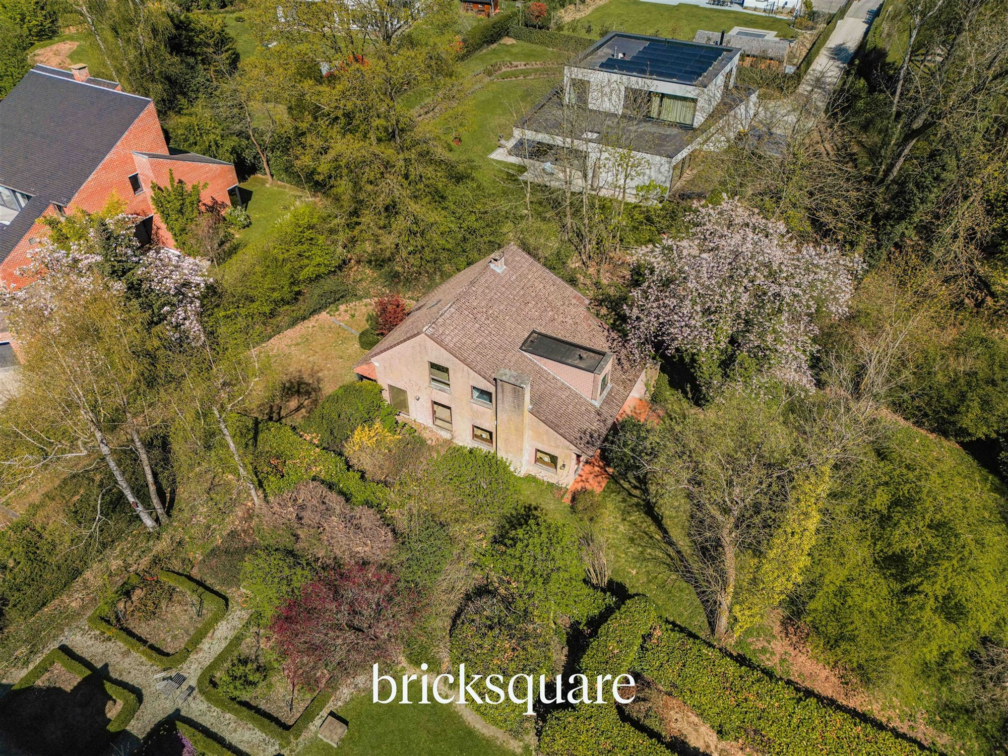 Maison à rénover sur un splendide terrain sis Drève des Chataigniers - photo 3