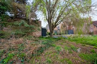 First Visit woensdag 15/4 om tussen 17-18 uur.  Enkel op afspraak !Gits :  te renoveren woning met veel potentieel op topligging.  Opp 461 m²In het...