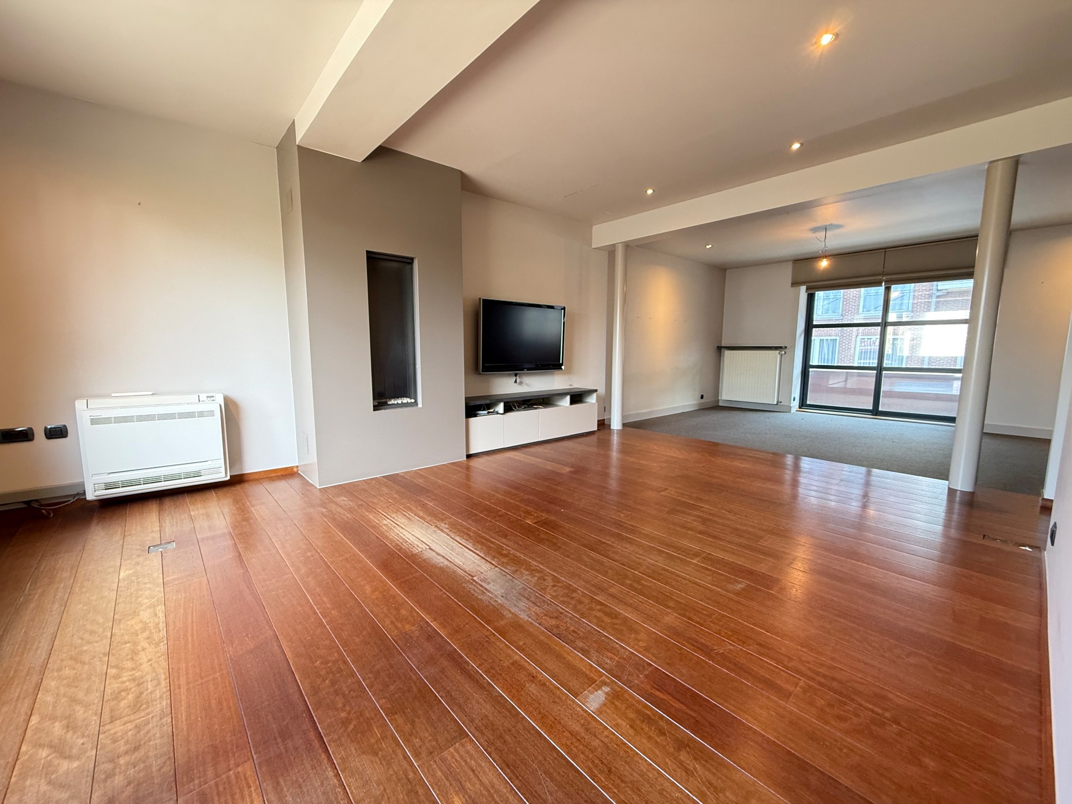 Ruim appartement in hartje Tielt! - foto 2