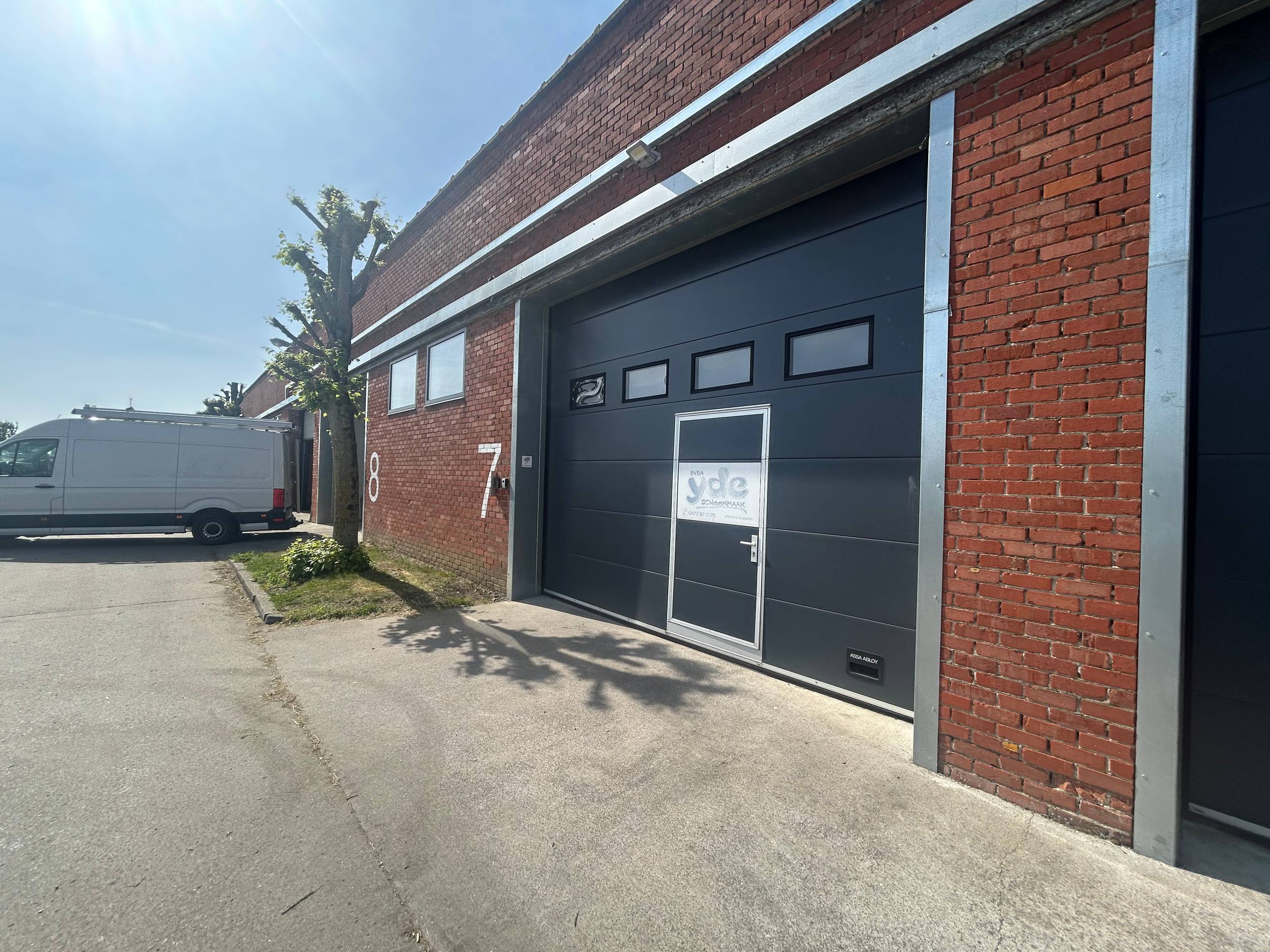 Commercial for rent in Zonnebeke - photo 1